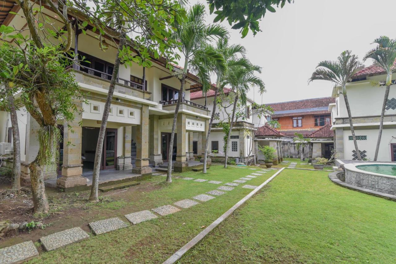 Reddoorz Plus Near Seminyak Square Dempasar Exterior foto